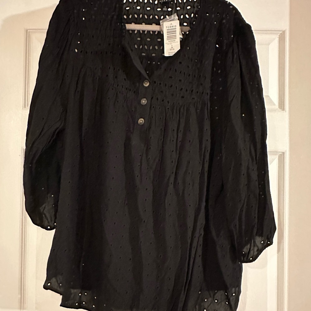 NWT Torrid Eyelet Women's Top